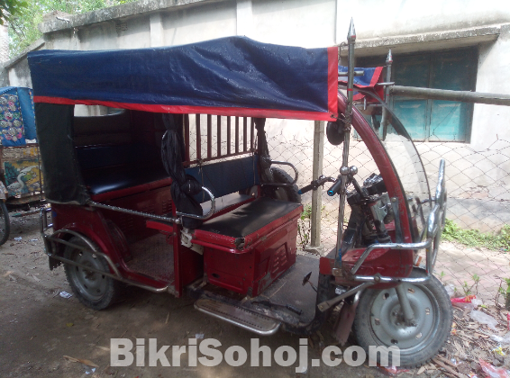 ইজিবাইক বিক্রয় হবে